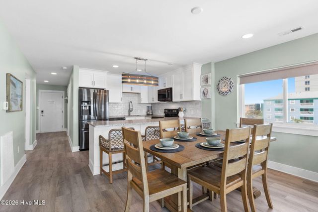 201 Carolina Beach Avenue S 207, Carolina Beach, NC 28428