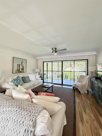 4607 Kittiwake Court 2, Boynton Beach, FL 33436
