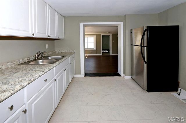 441 Bluff Drive, Riverview, MO 63137