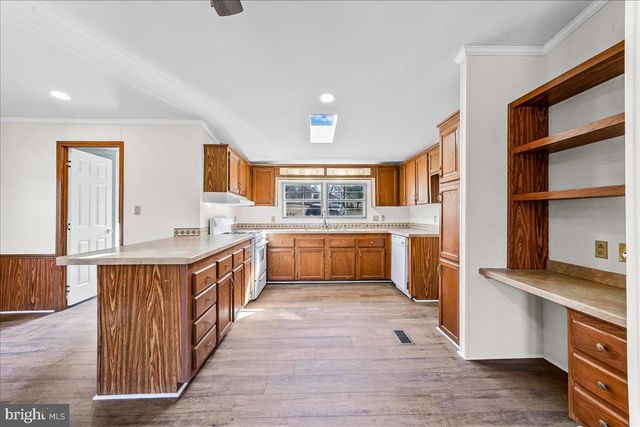 643 KING ROW RD, Oxford, PA 19363