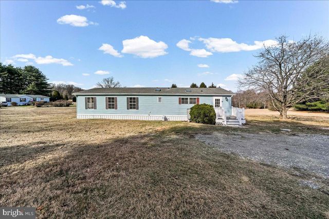 643 KING ROW RD, Oxford, PA 19363