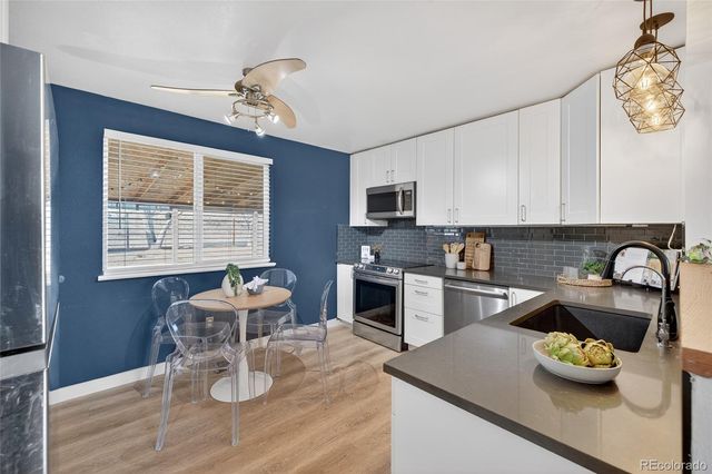 1531 S Queen Street, Denver, CO 80232