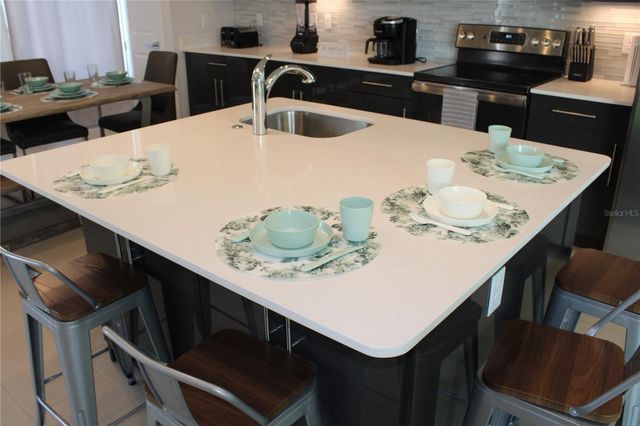 108 VILLA DOMANI CIRCLE, Davenport, FL 33896