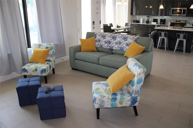 108 VILLA DOMANI CIRCLE, Davenport, FL 33896