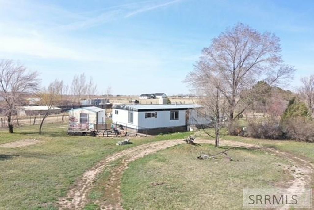 Image 3 of property listing at 119 N 4400 E, Rigby, ID 83442