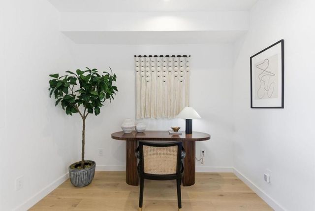 1433 Floribunda Avenue 3, Burlingame, CA 94010