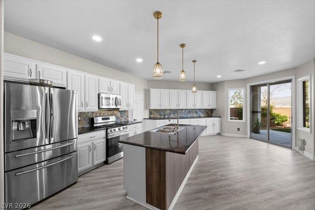 4104 Cathedral Falls Avenue, North Las Vegas, NV 89085