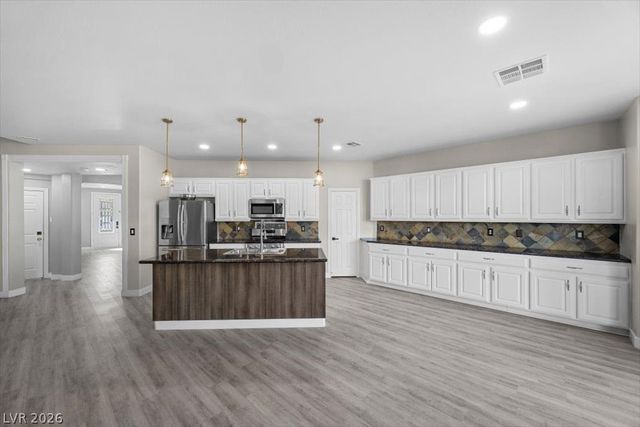 4104 Cathedral Falls Avenue, North Las Vegas, NV 89085