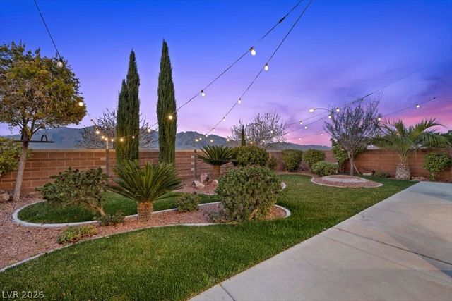 4104 Cathedral Falls Avenue, North Las Vegas, NV 89085