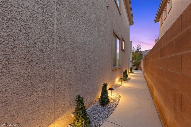 4104 Cathedral Falls Avenue, North Las Vegas, NV 89085