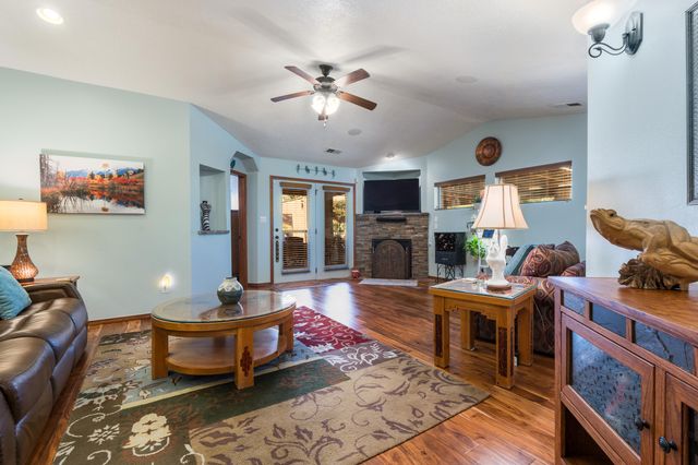 10905 NUEVA ESPANA Court NW, Albuquerque, NM 87114