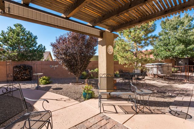 10905 NUEVA ESPANA Court NW, Albuquerque, NM 87114