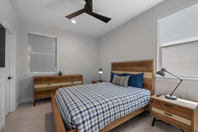 9555 Neuens Road A, Houston, TX 77080