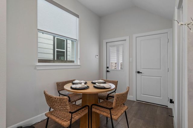 9555 Neuens Road A, Houston, TX 77080