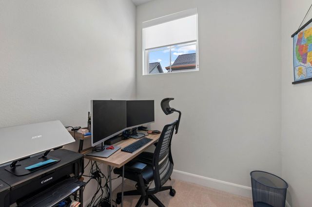 9555 Neuens Road A, Houston, TX 77080