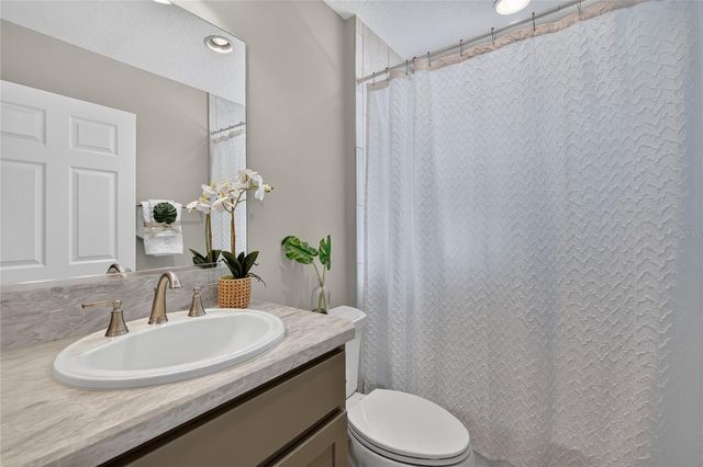 5825 FLINT LOOP, The Villages, FL 32163