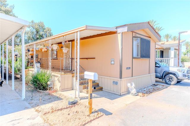675 W Oakland Avenue G-4, Hemet, CA 92543
