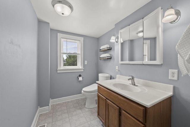 257 Hawkes Avenue, Columbus, OH 43223