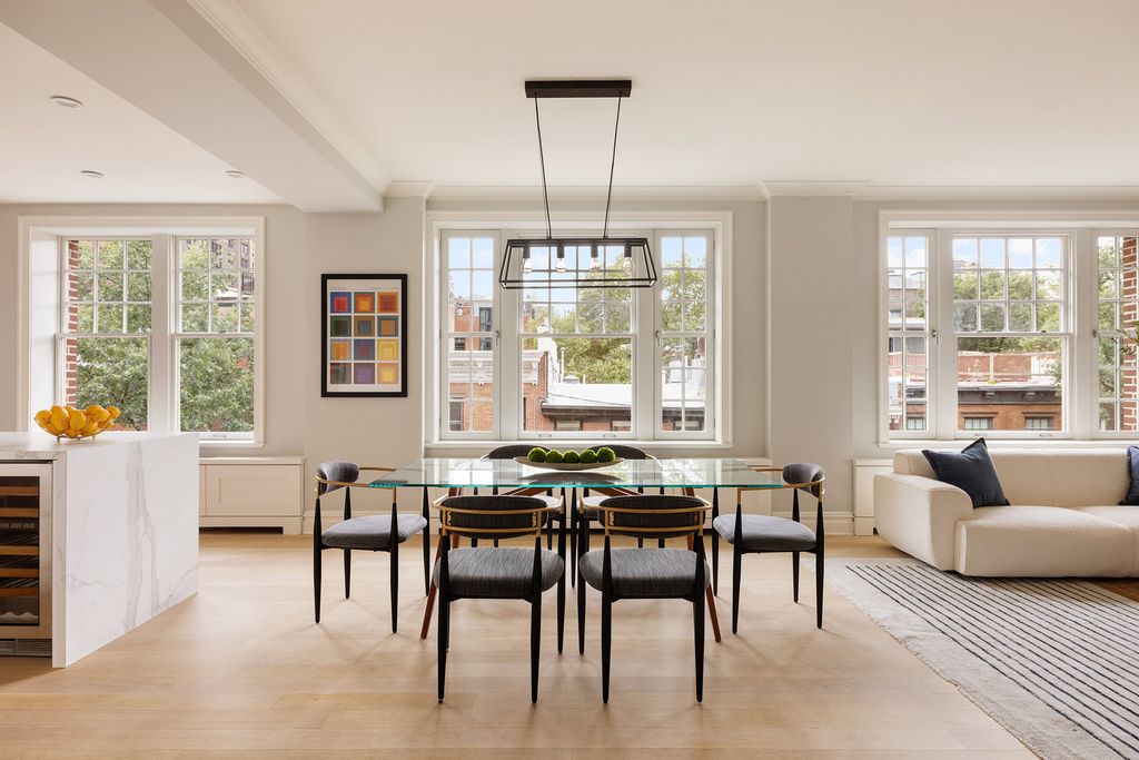 31 W 11th St Apt 4A, New York City, NY 10011
