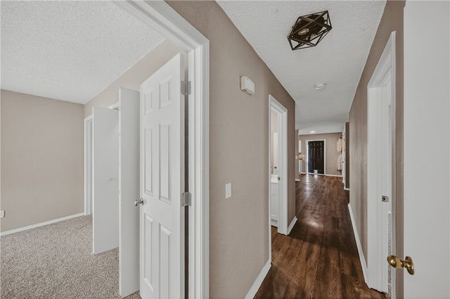 806 SW Tater Black Road, Bentonville, AR 72712