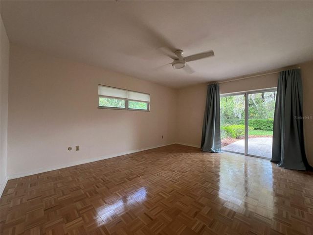 520 S RIVERHILLS DRIVE, Temple Terrace, FL 33617