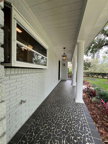 520 S RIVERHILLS DRIVE, Temple Terrace, FL 33617