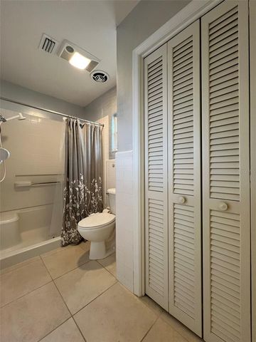 520 S RIVERHILLS DRIVE, Temple Terrace, FL 33617