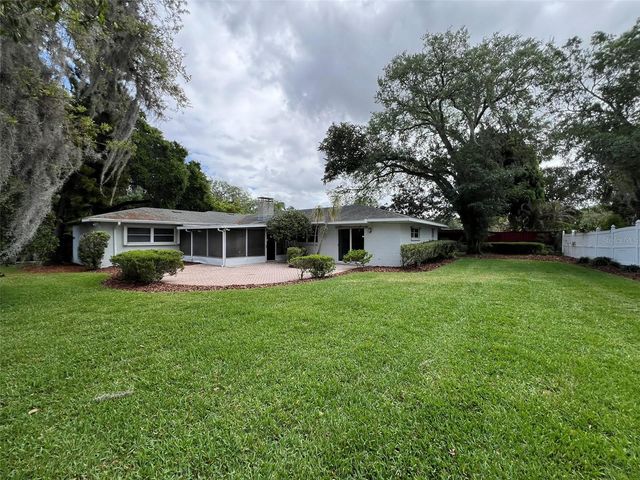 520 S RIVERHILLS DRIVE, Temple Terrace, FL 33617