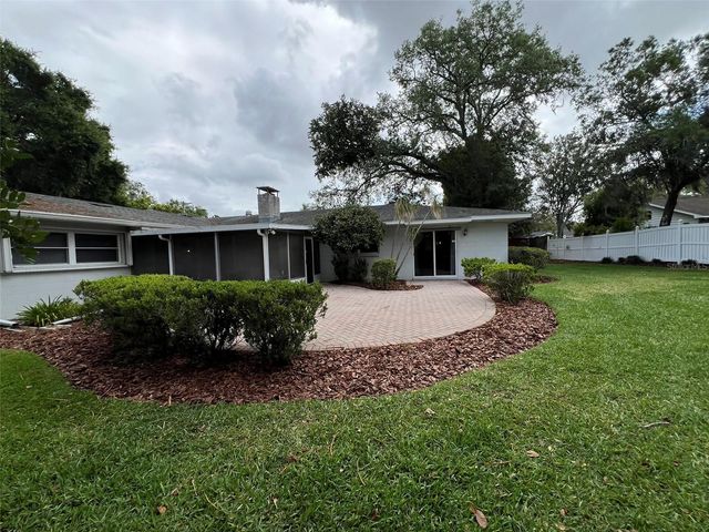 520 S RIVERHILLS DRIVE, Temple Terrace, FL 33617