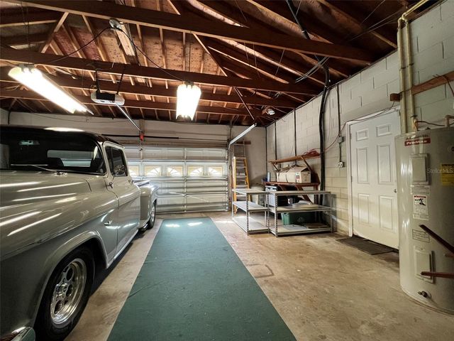 520 S RIVERHILLS DRIVE, Temple Terrace, FL 33617