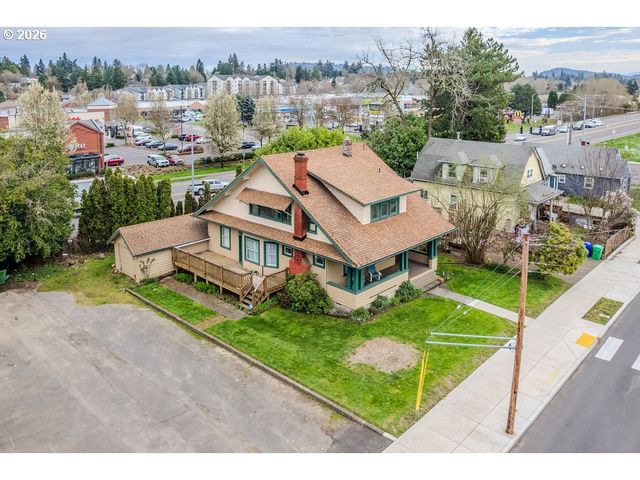 3105 Se WASHINGTON St, Milwaukie, OR 97222