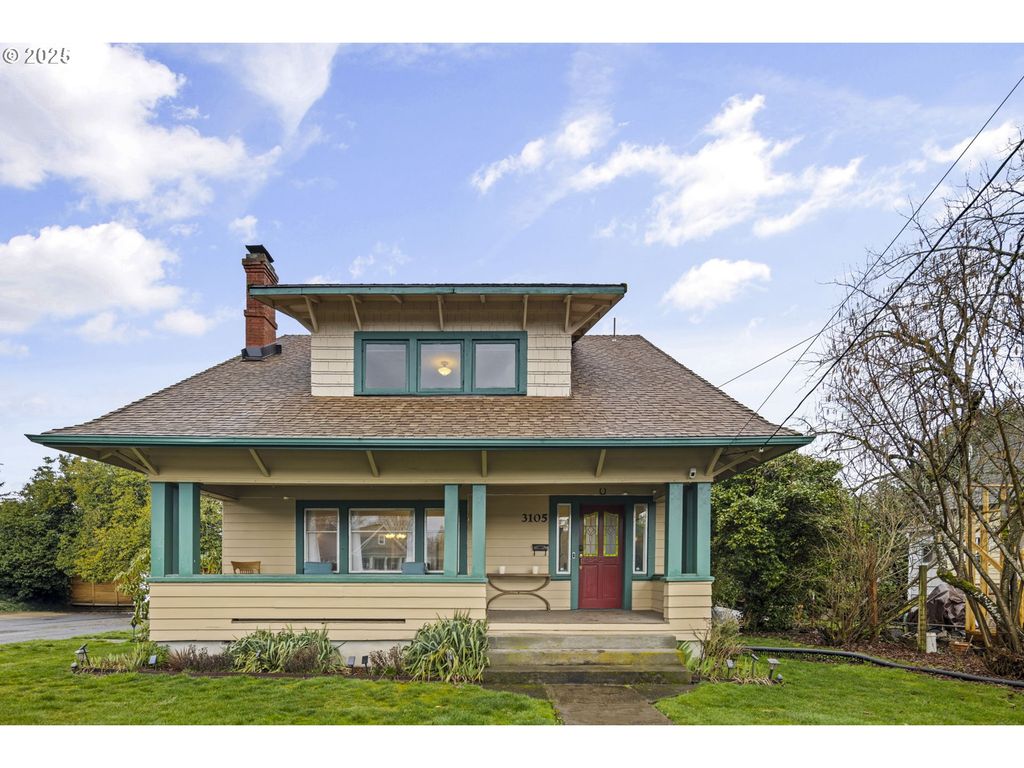 3105 Se WASHINGTON St, Milwaukie, OR 97222