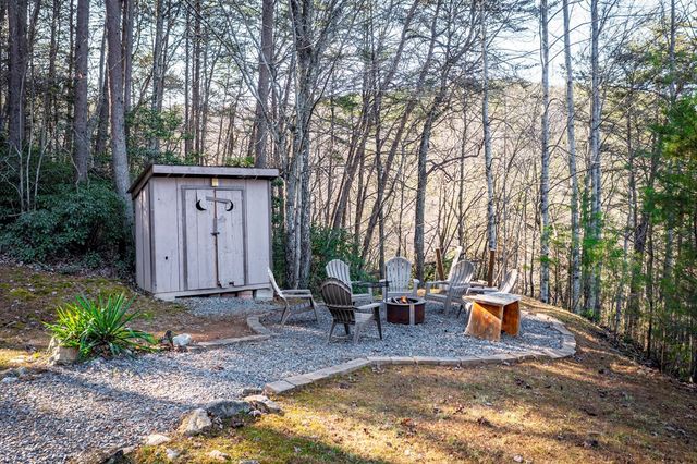 174 Chestnut Ridge Road, Blue Ridge, GA 30153