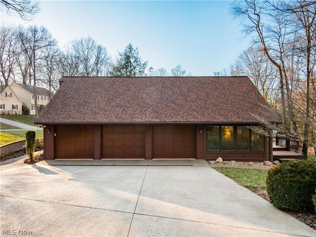 905 Center Court, Zanesville, OH 43701