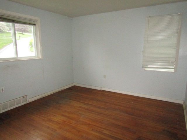 241 Weber Rd, Aleppo, PA 15143