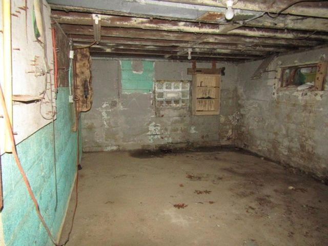 241 Weber Rd, Aleppo, PA 15143