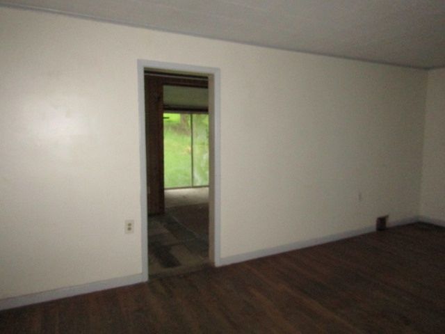 241 Weber Rd, Aleppo, PA 15143