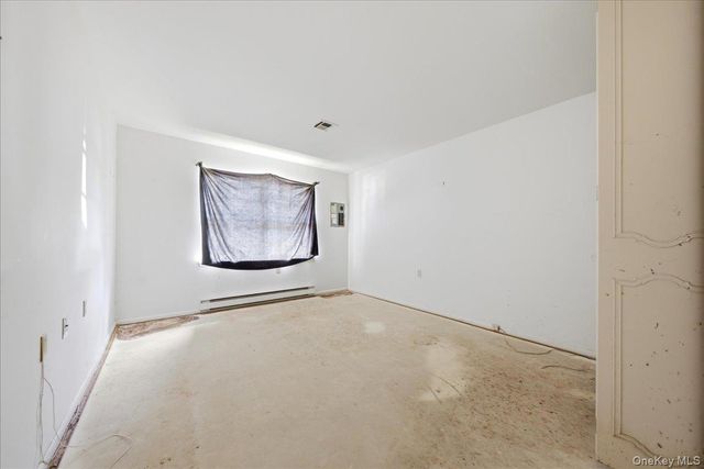 158 Falmouth Court A, Ridge, NY 11961