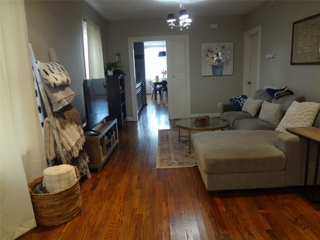 307 E 28th Street, Houston, TX 77008