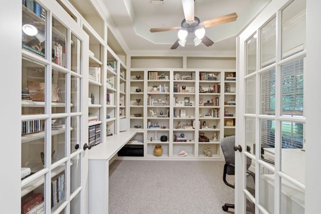 3915 Kinnerton Street, Pearland, TX 77584