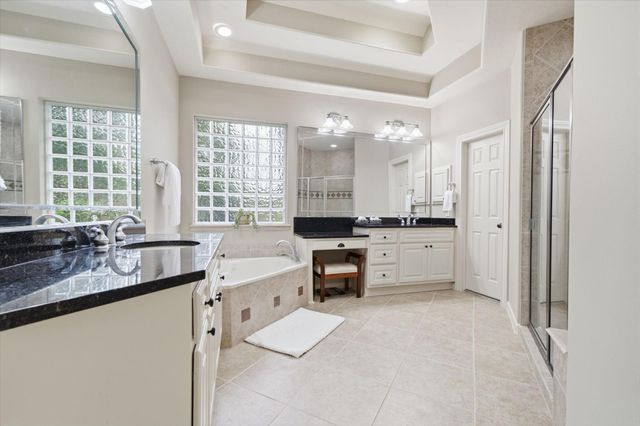 3915 Kinnerton Street, Pearland, TX 77584