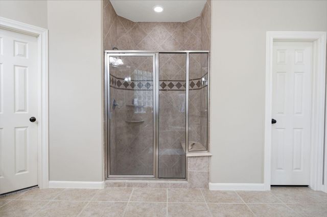 3915 Kinnerton Street, Pearland, TX 77584