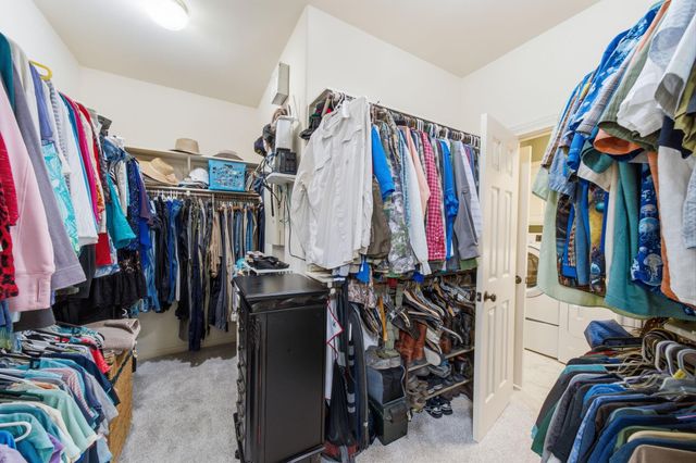 3915 Kinnerton Street, Pearland, TX 77584