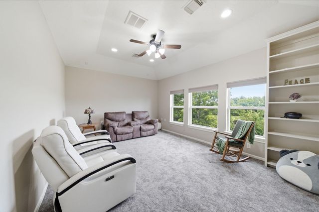 3915 Kinnerton Street, Pearland, TX 77584