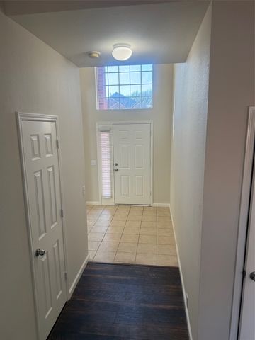 2004 Golden Oak Drive, Bedford, TX 76021