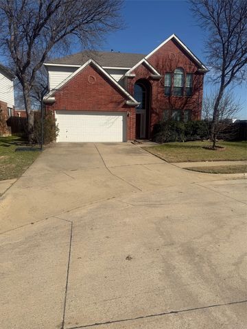 2004 Golden Oak Drive, Bedford, TX 76021