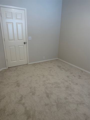 2004 Golden Oak Drive, Bedford, TX 76021