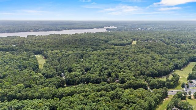 3401 Quail Hill Dr, Chesterfield, VA 23112