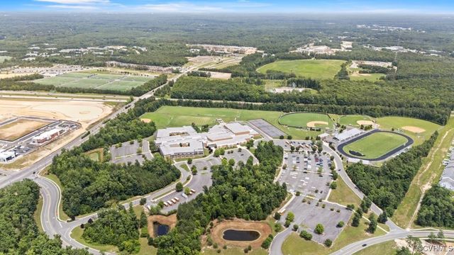 3401 Quail Hill Dr, Chesterfield, VA 23112