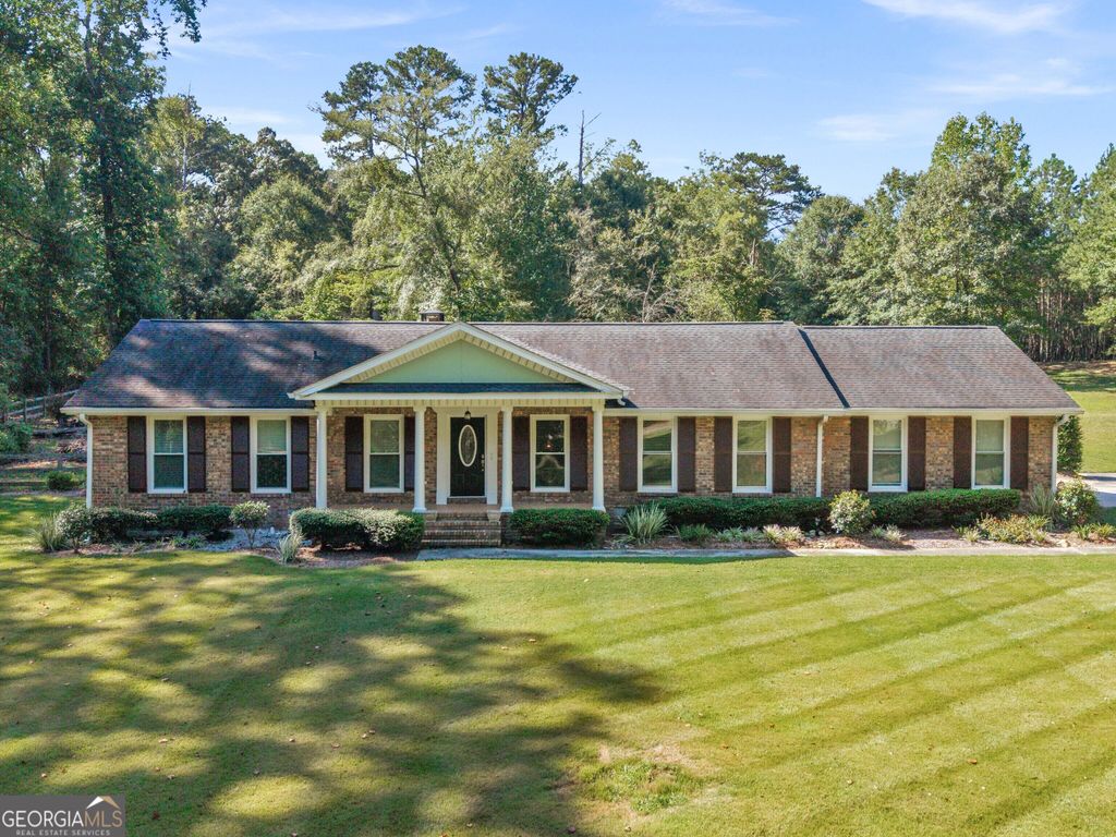 6401 E Glen Road, Lithonia, GA 30038 — exterior
